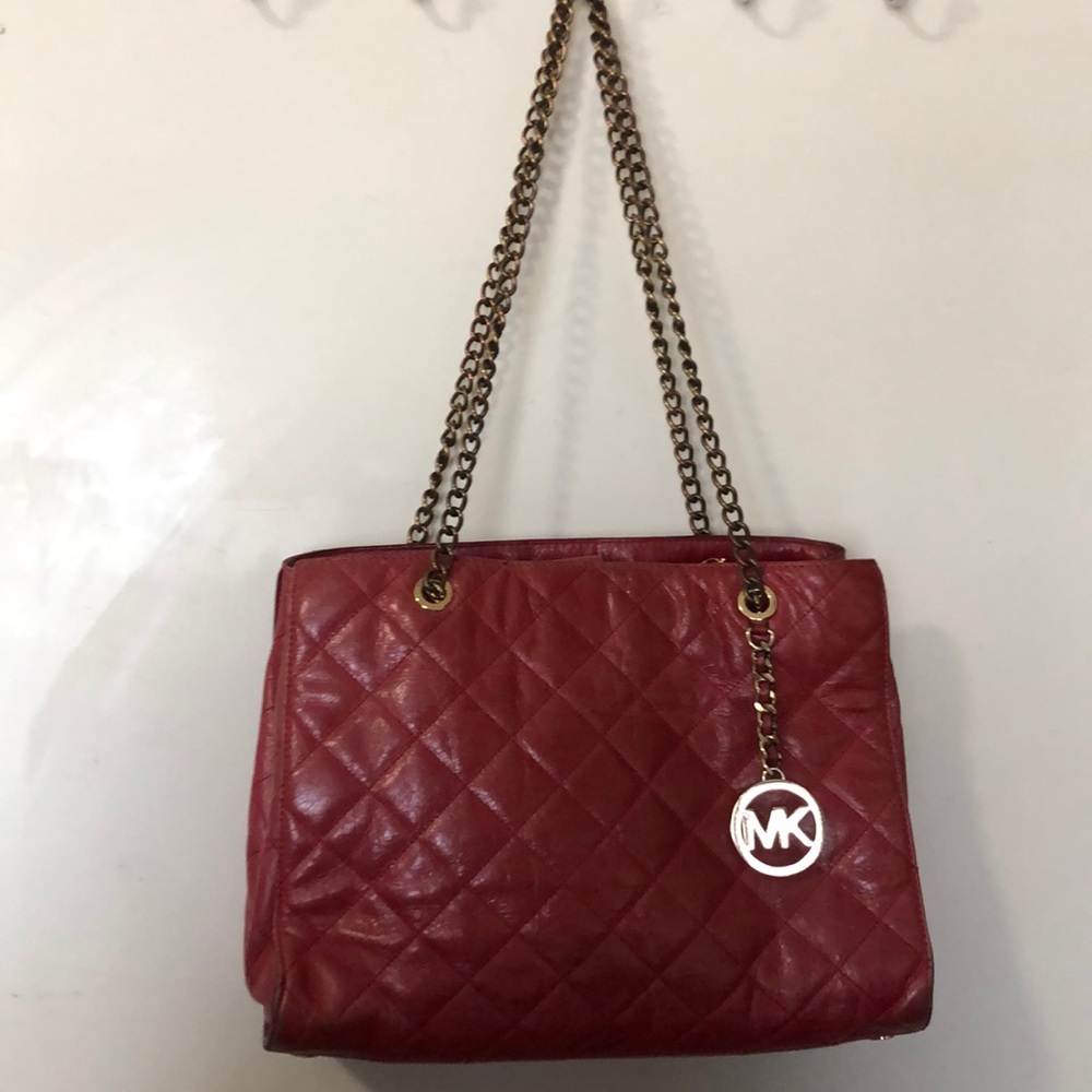 Michael Kors Susannah Large Quilted leather tote